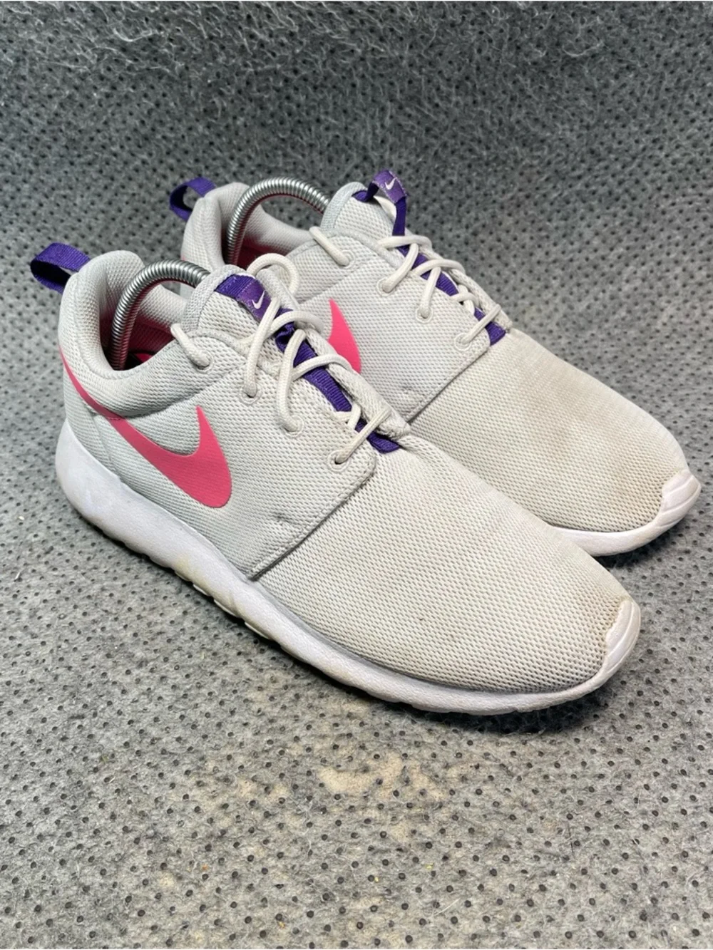 Nike Roshe One Running Shoes Size 10 Women’s